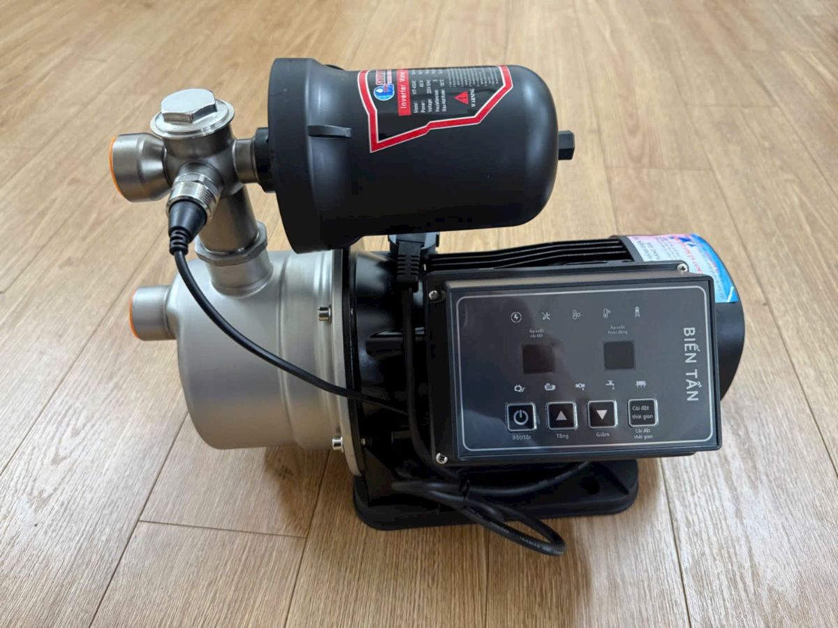 Bơm tăng áp biến tần Showfou IVT-AE nhìn ngang, thân bơm inox Bơm tăng áp biến tần Showfou IVT-AE nhìn ngang, thân bơm inox